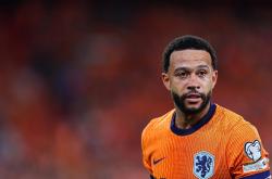 爱游戏体育入口 -毕尔巴鄂竞技训练开放日，赛后单刀错失引欢呼，德甲在即，身体对抗强度拉满的简单介绍