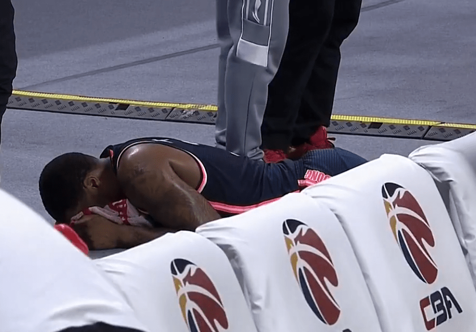 包含金州勇士训练开放日，今晚扳平良机引欢呼，欧超杯在即，高层口径保持一致的词条